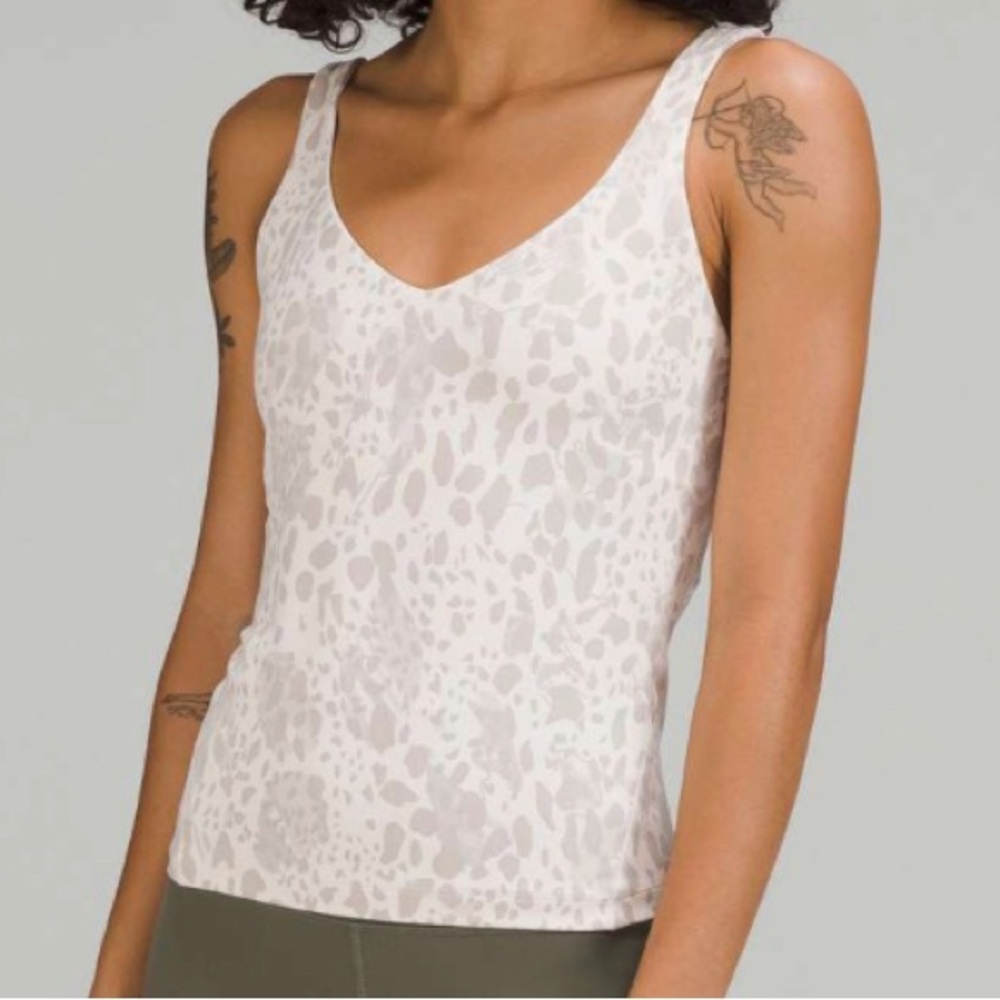 Lululemon Align Waist-Length Tank Top in Cheetah Camo Antique White Multi size 6